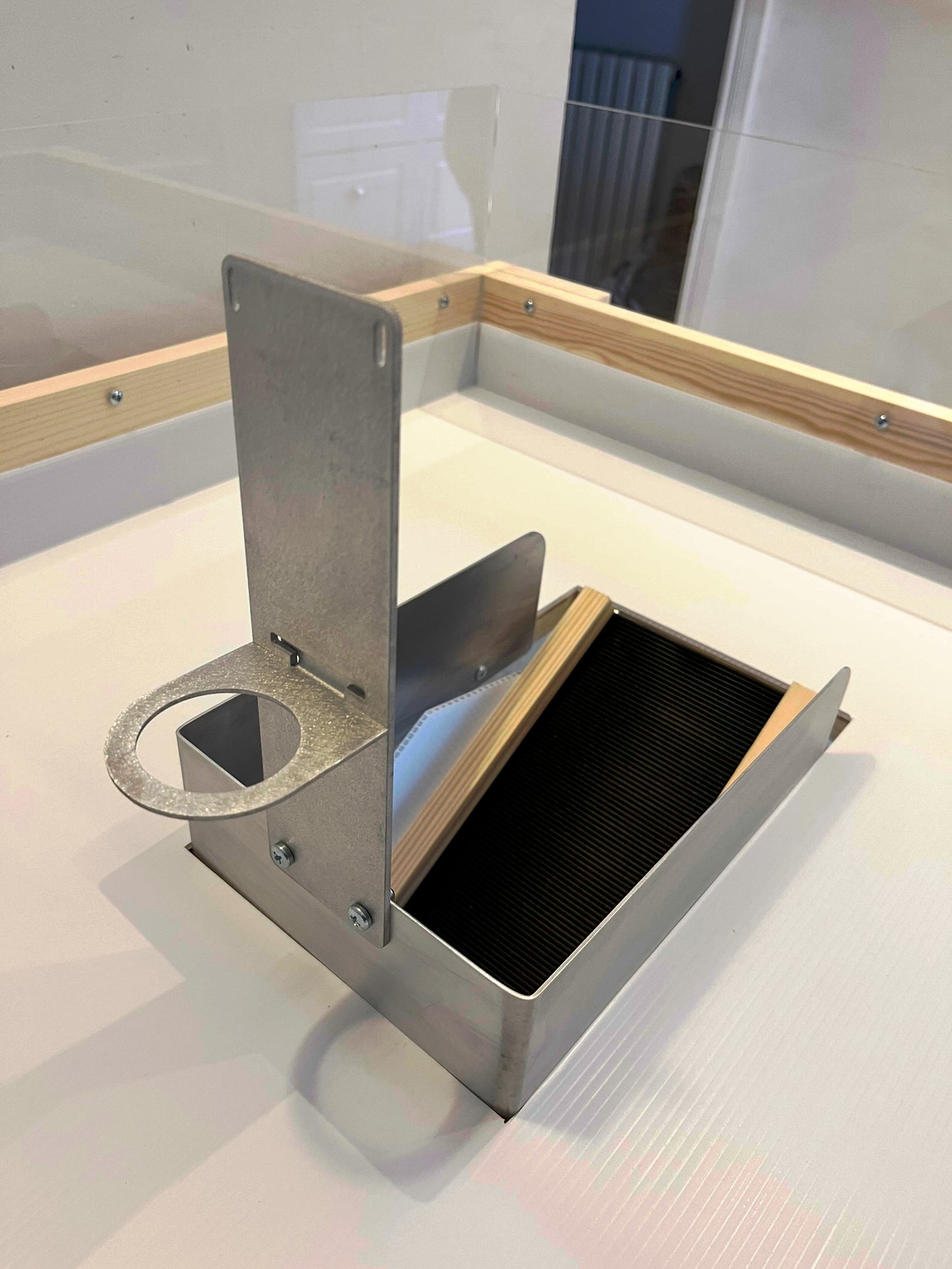 Ramp Bottle Holder - for Woody's Two Levels Joined with Ramp Enclosures